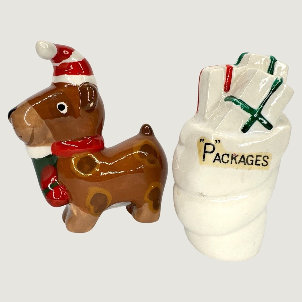 Christmas Dog w/ Packages Ceramic Salt & Pepper Shakers Set 3 in Holiday Festive